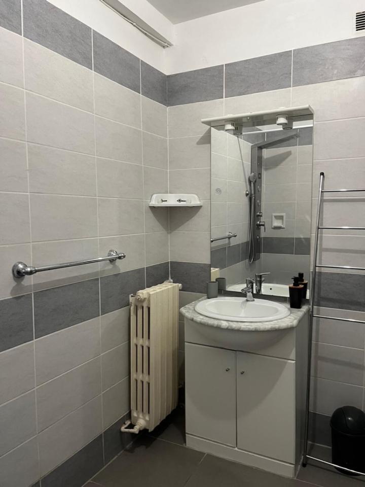 La Maison Du Pont Vieux Carcassonne Ngoại thất bức ảnh